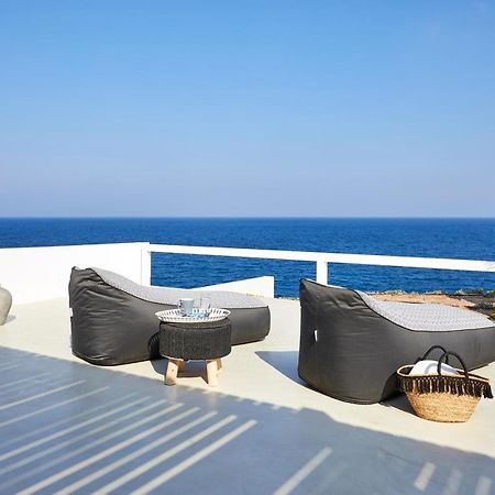 Infinite Blue Luxury Suites Fira  Ngoại thất bức ảnh